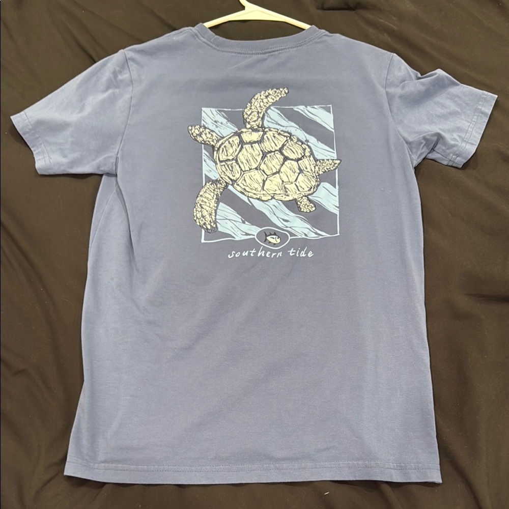 Southern Tide Slate Blue Tee with Turtle Graphic